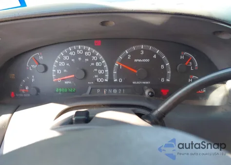 2001 Ford F-150 Lariat/Xl/Xlt из США, поврежденный, VIN 1FTRX18L21NA72457